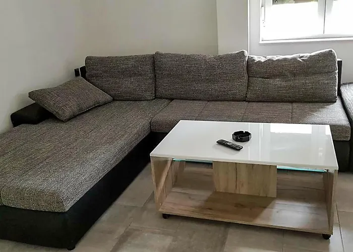 Awesome In بيوغْغاد نا موغو